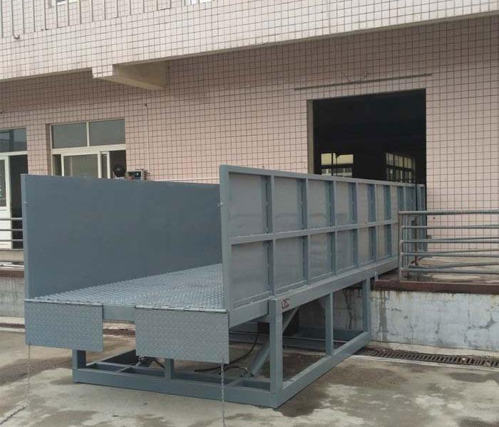 阿坝升降卸猪台